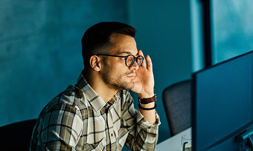 Person reading something on a computer